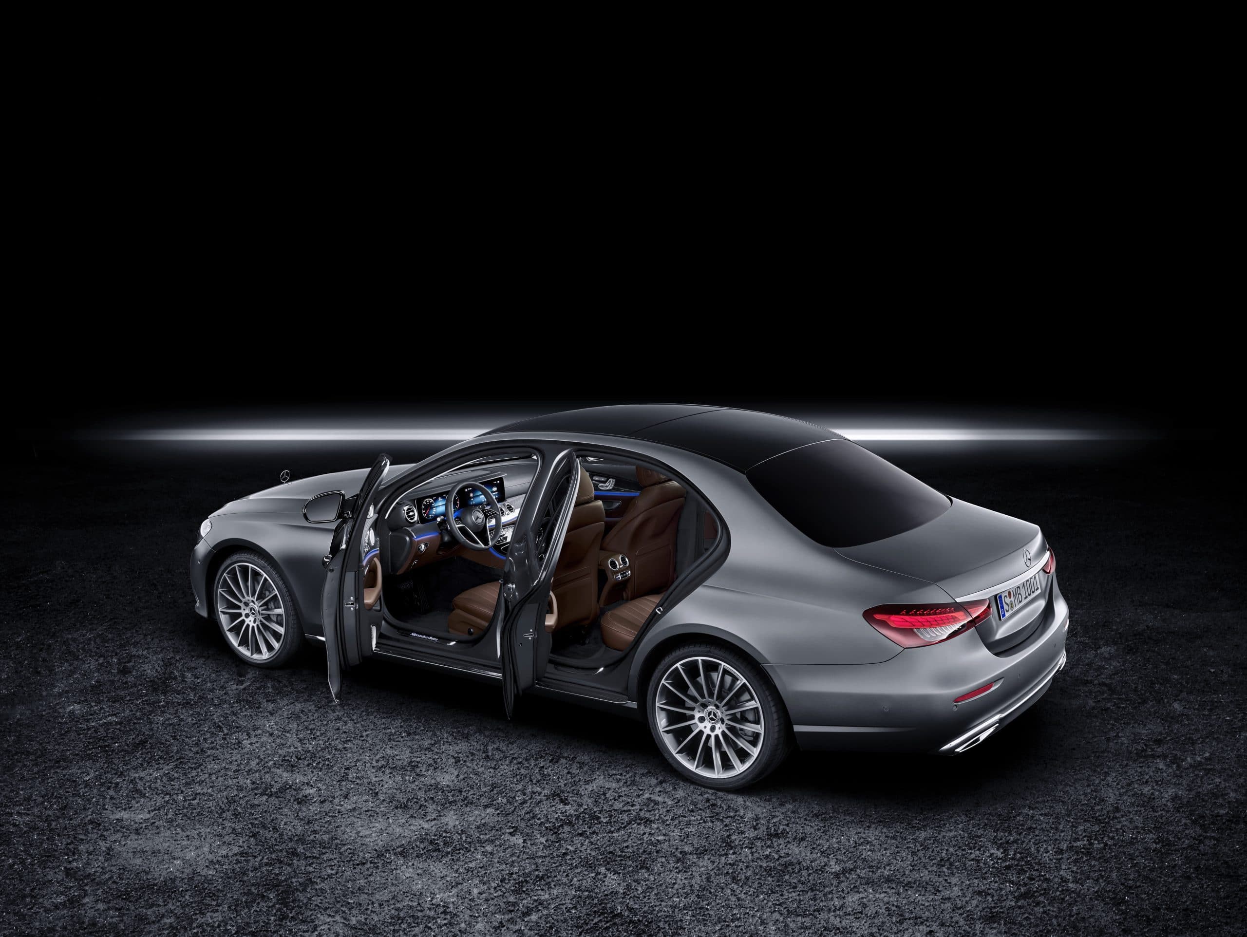 MERCEDES BENZ E-Class Sedan E 220 d