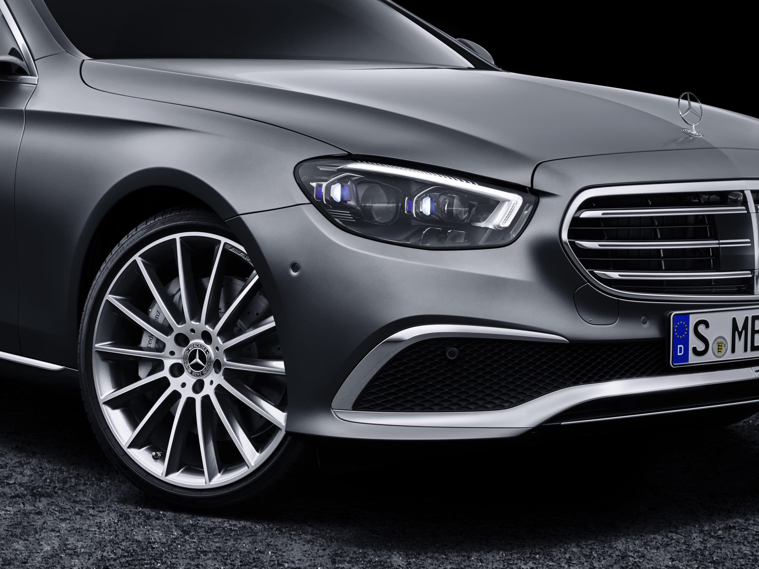 MERCEDES BENZ E-Class Sedan E 220 d