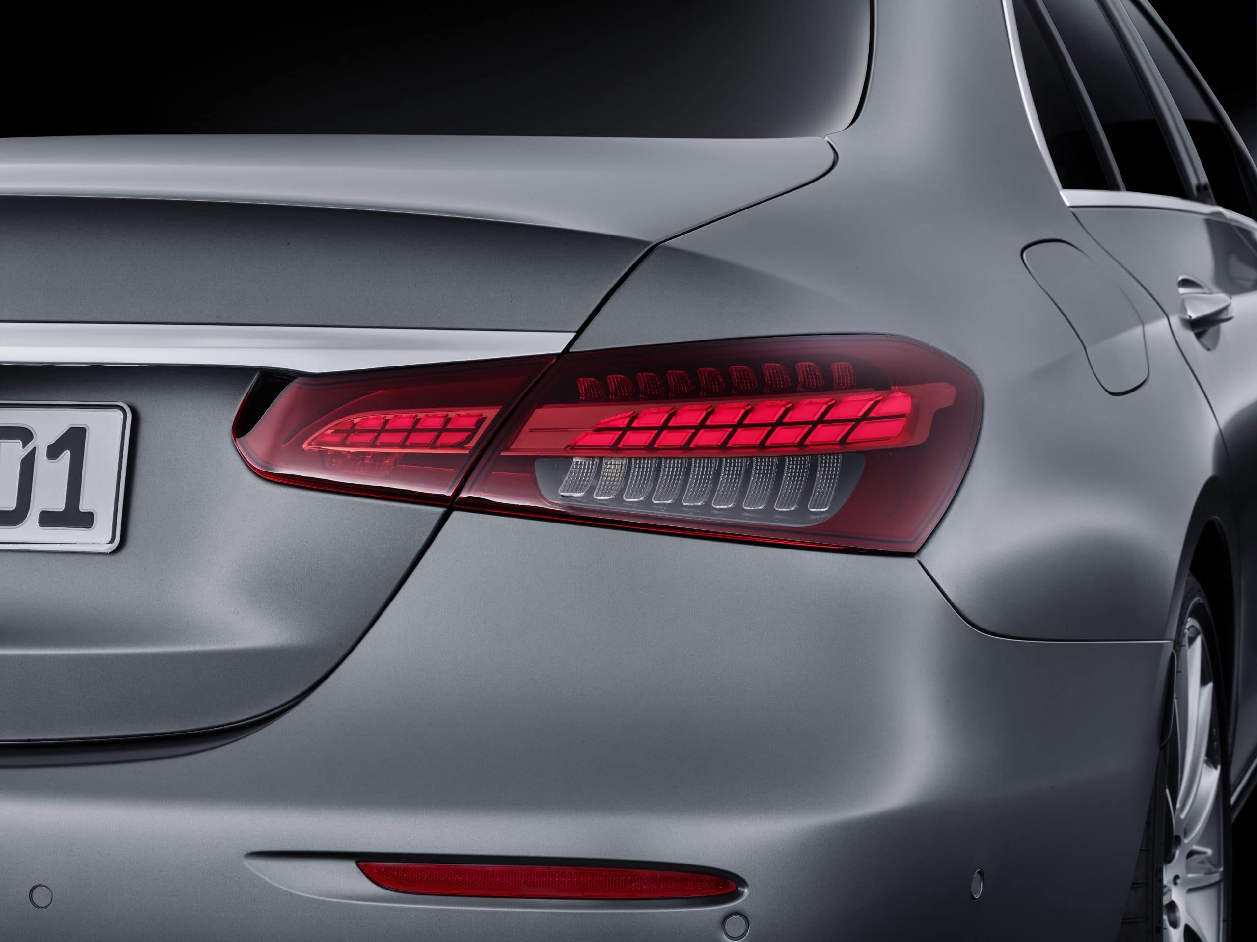 MERCEDES BENZ E-Class Sedan E 220 d