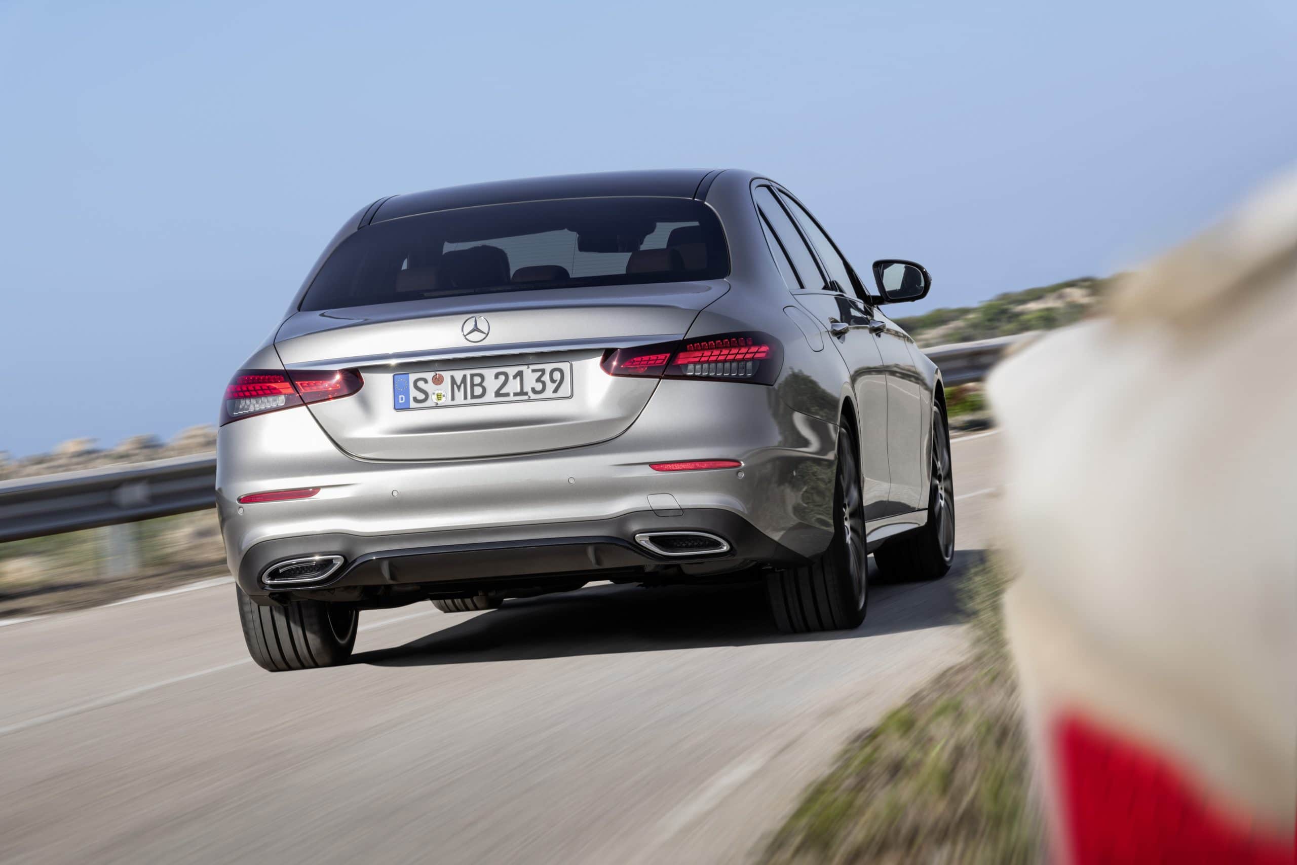 MERCEDES BENZ E-Class Sedan E 220 d