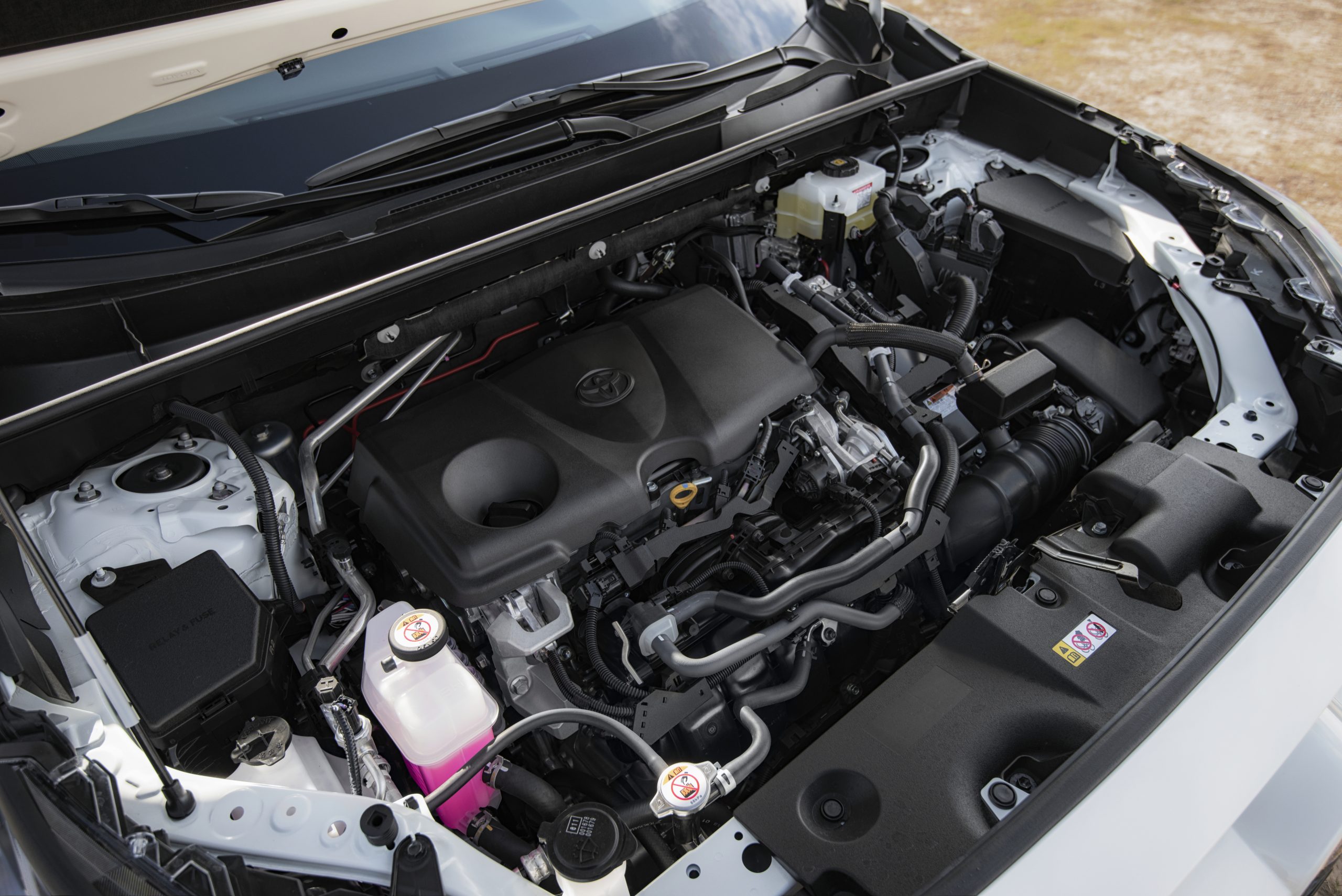TOYOTA RAV4 2.5 HSD Active