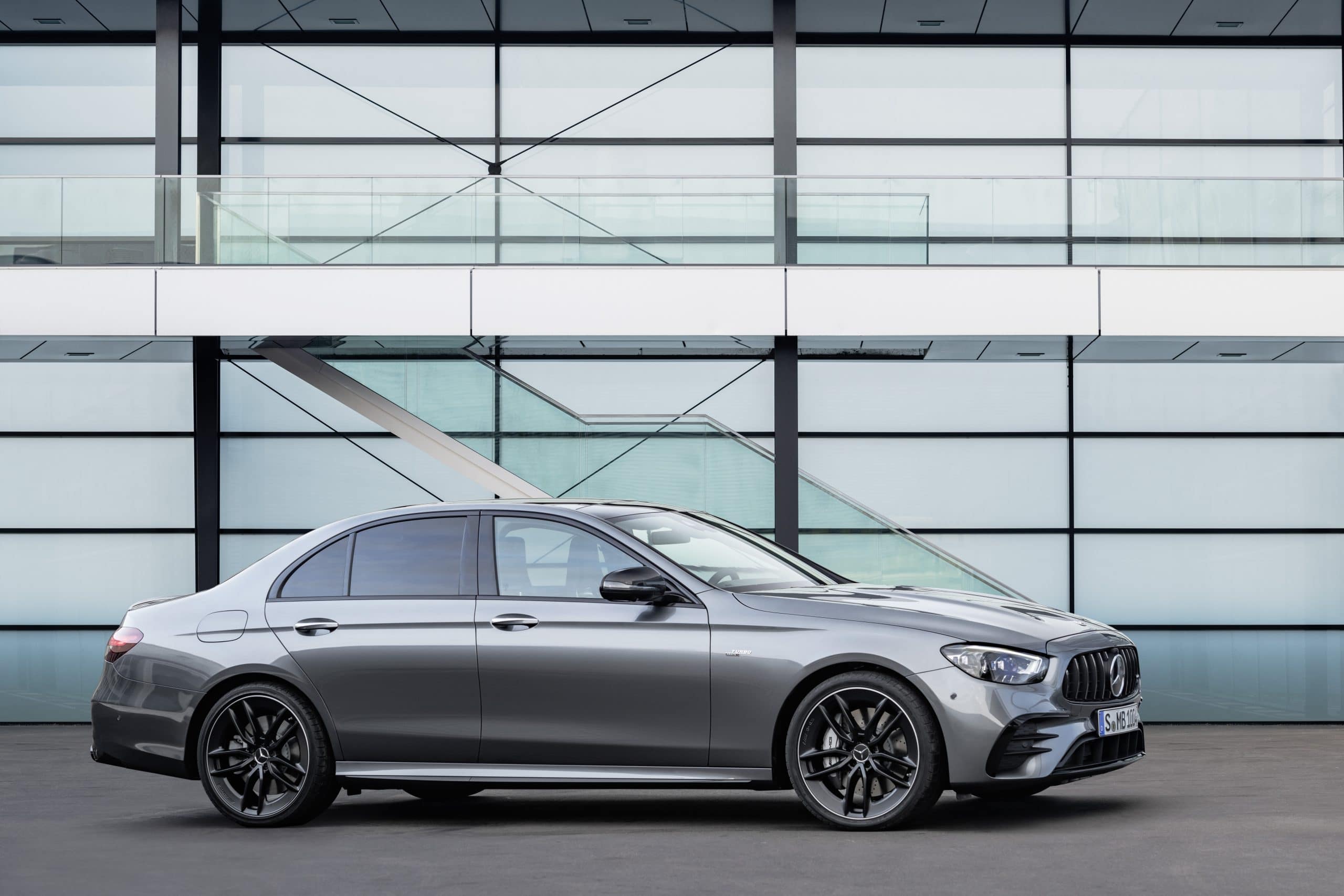 MERCEDES BENZ E-Class Sedan E 220 d