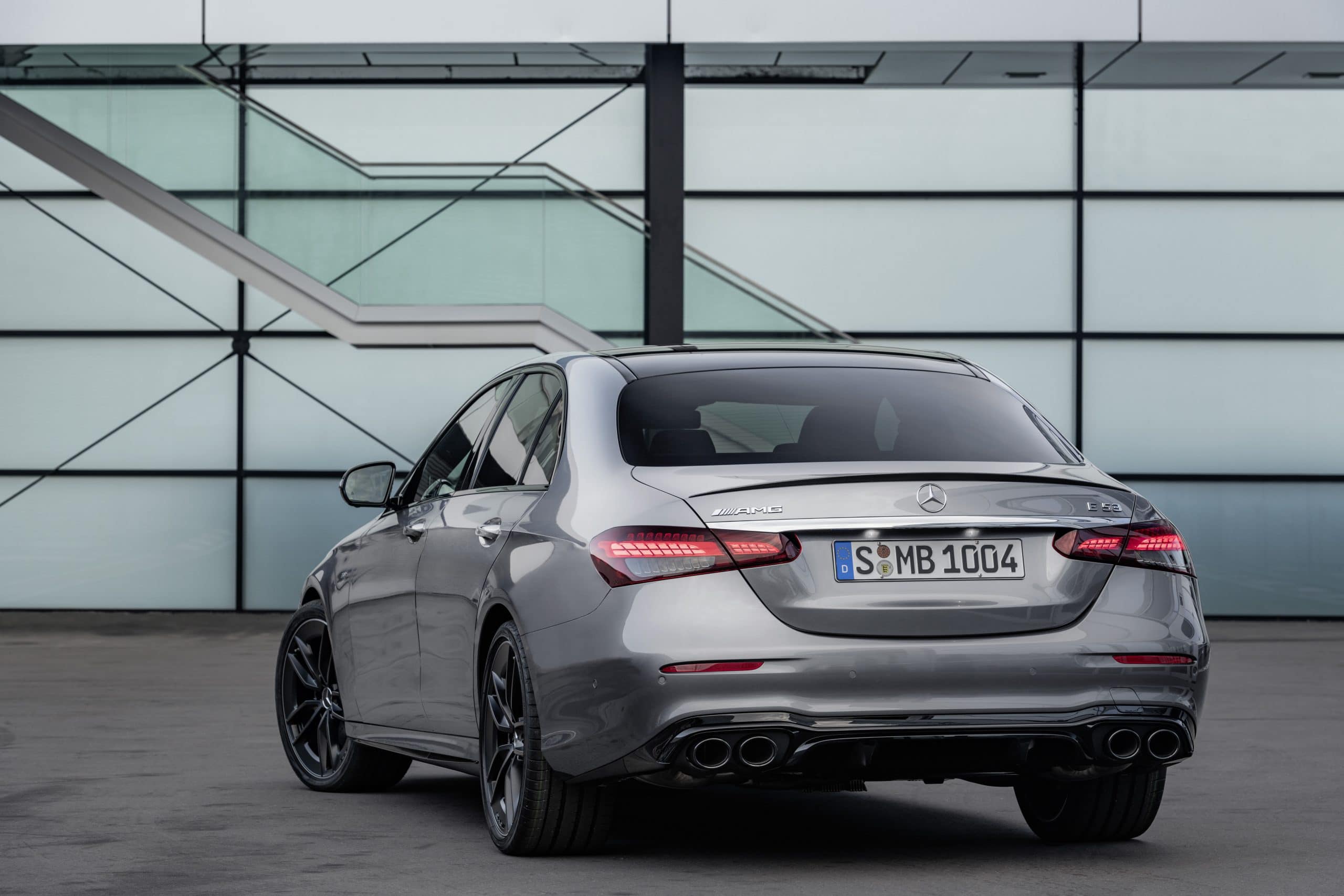 MERCEDES BENZ E-Class Sedan E 220 d