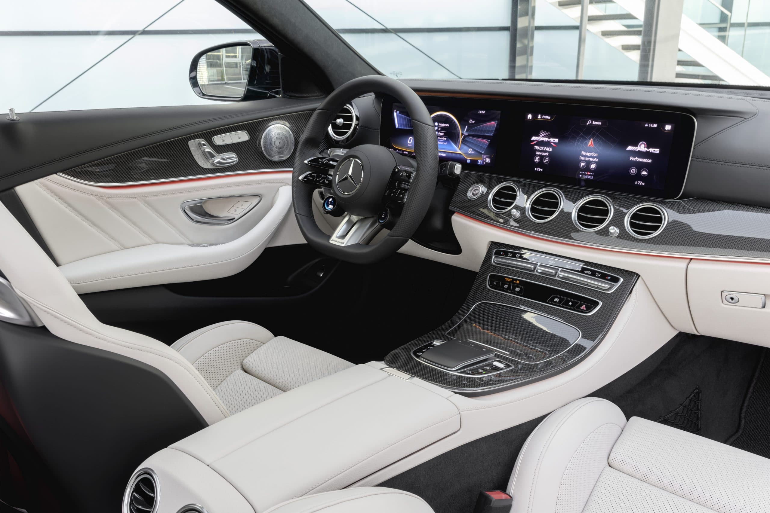 MERCEDES BENZ E-Class Sedan E 220 d