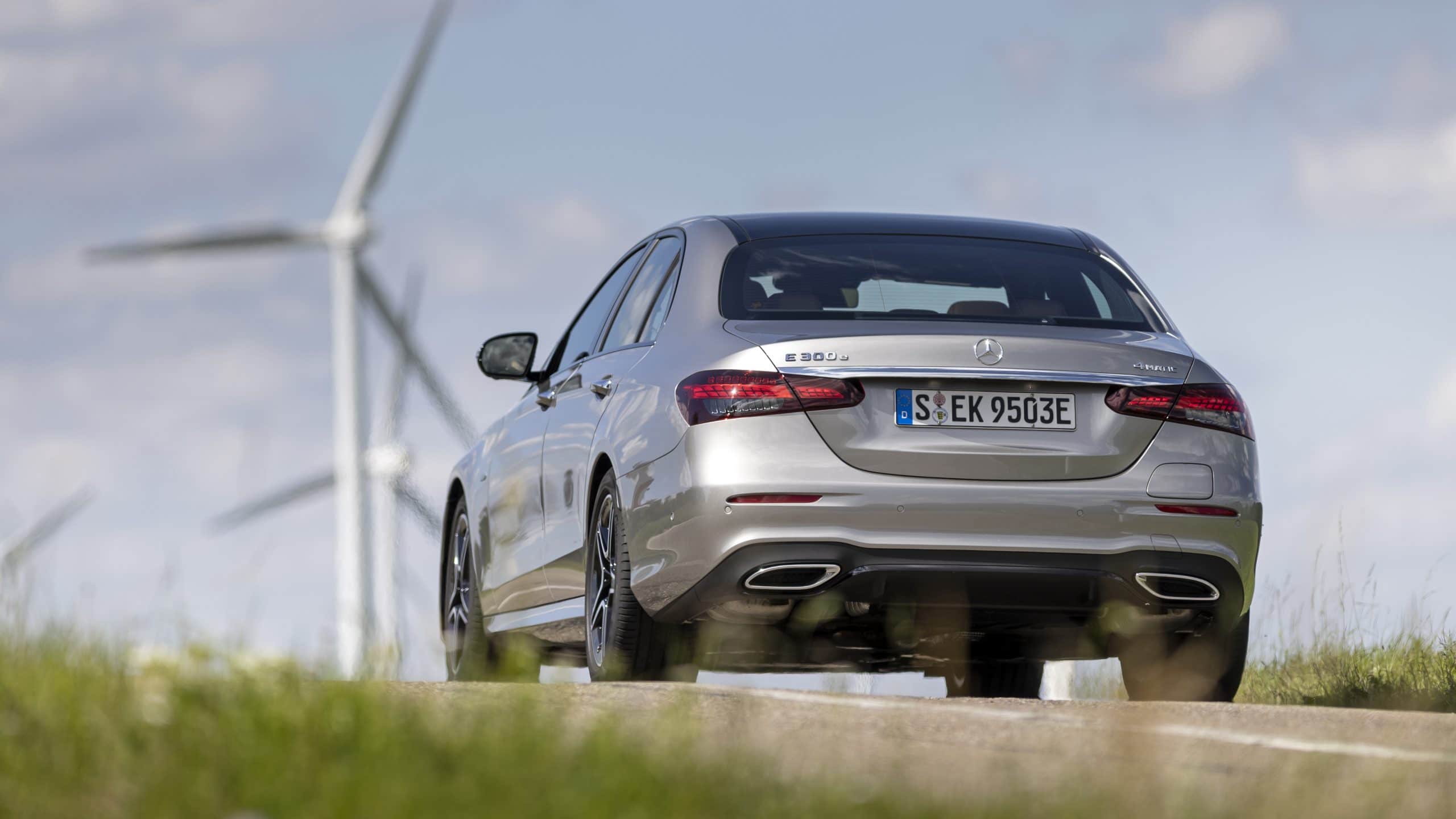 MERCEDES BENZ E-Class Sedan E 220 d