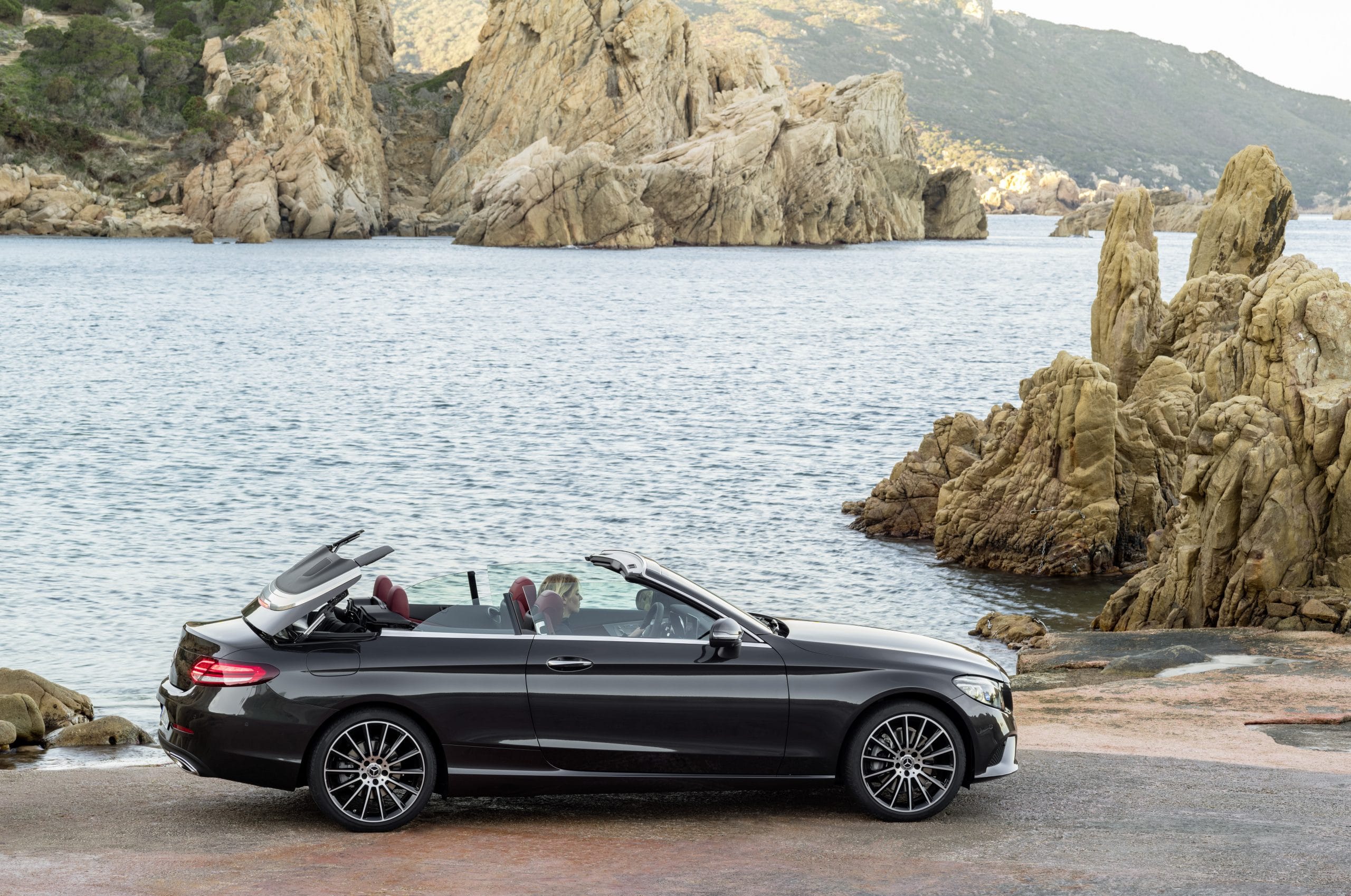 MERCEDES BENZ C-Class Cabrio C 220 D 4Matic