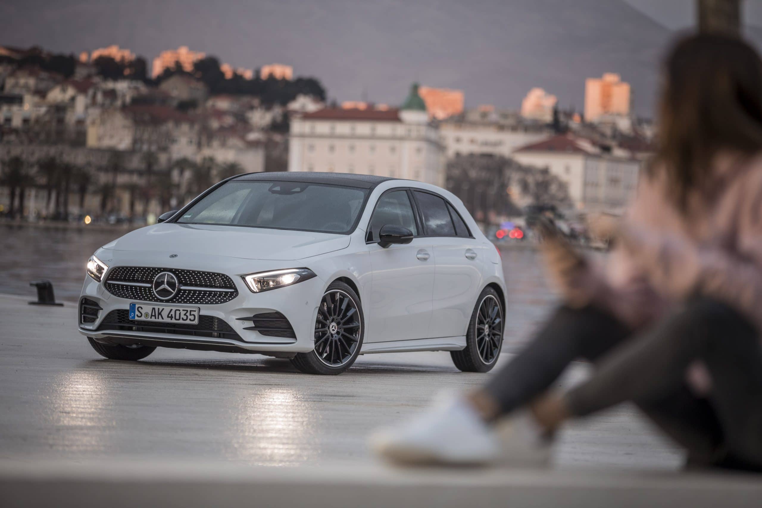 MERCEDES BENZ A-Class A200