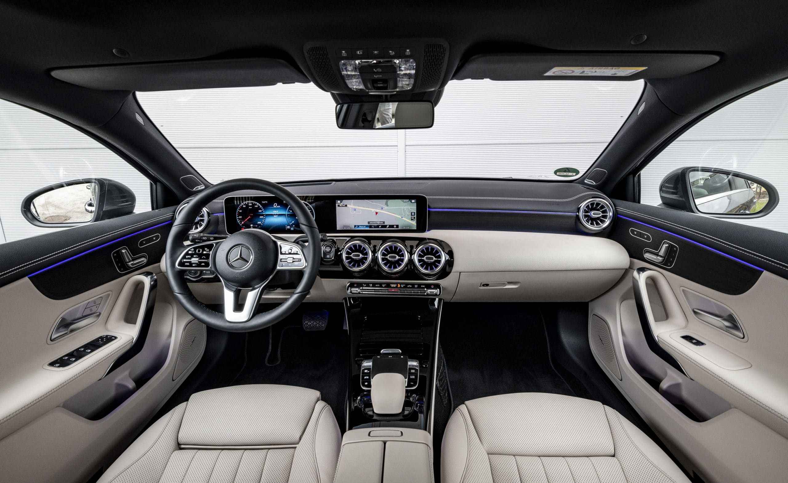 MERCEDES BENZ A-Class A200
