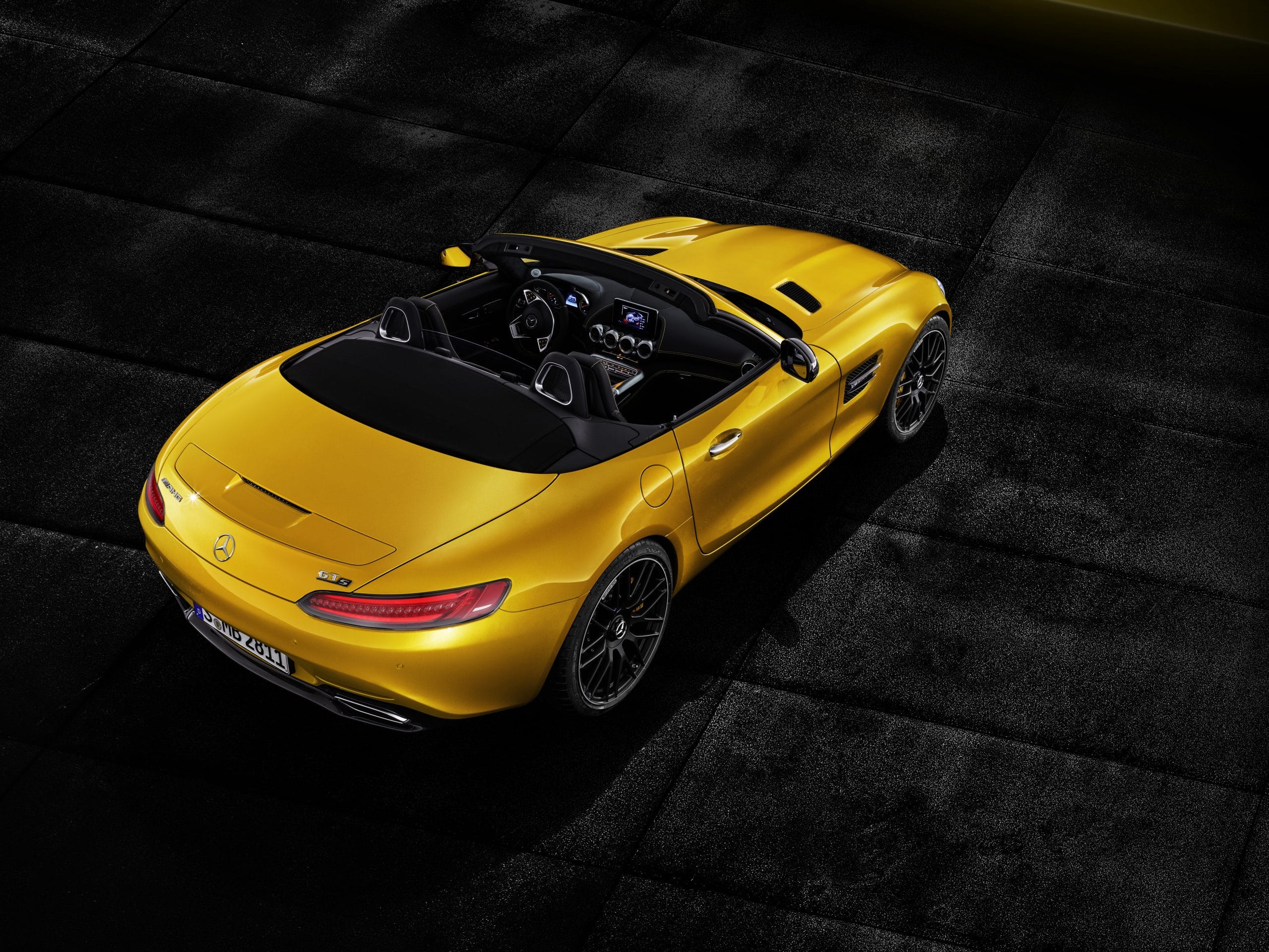 MERCEDES BENZ AMG GT C