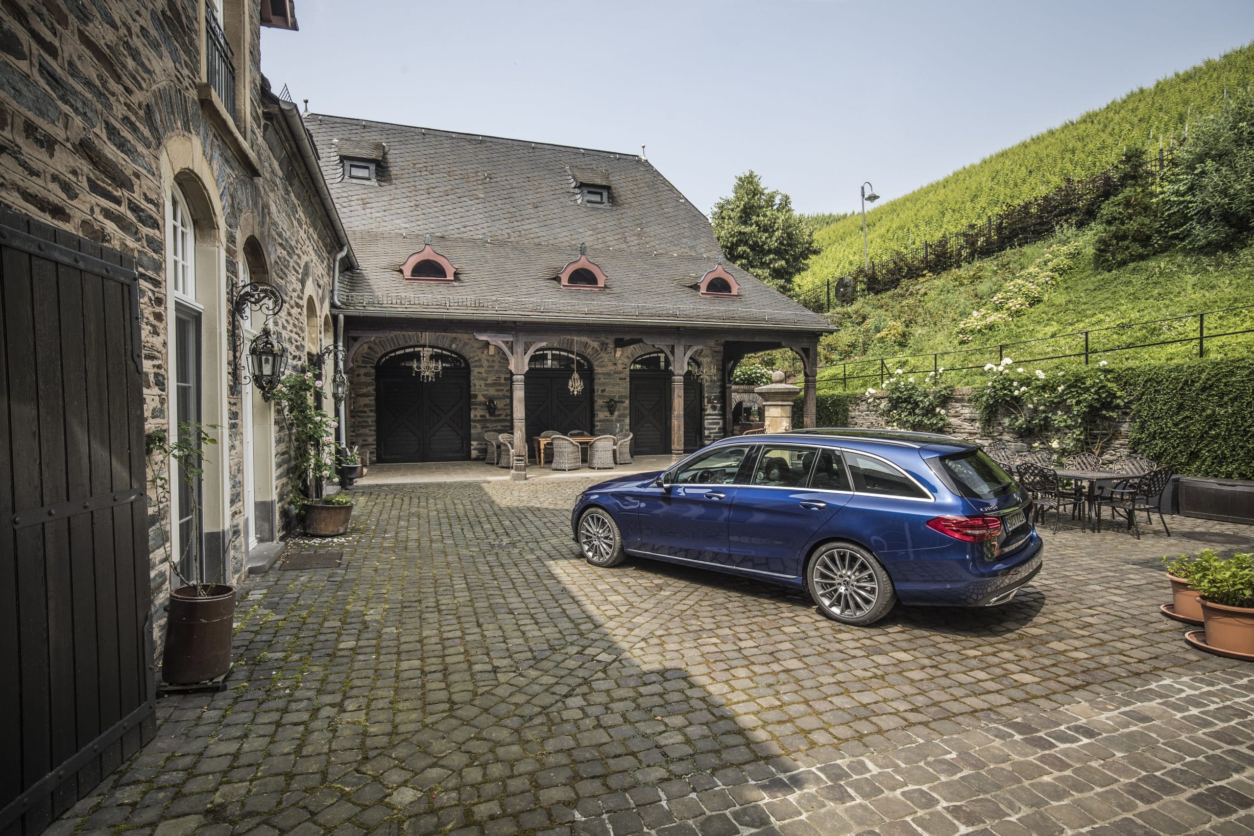 MERCEDES BENZ C-Class Estate C 220 D 4Matic