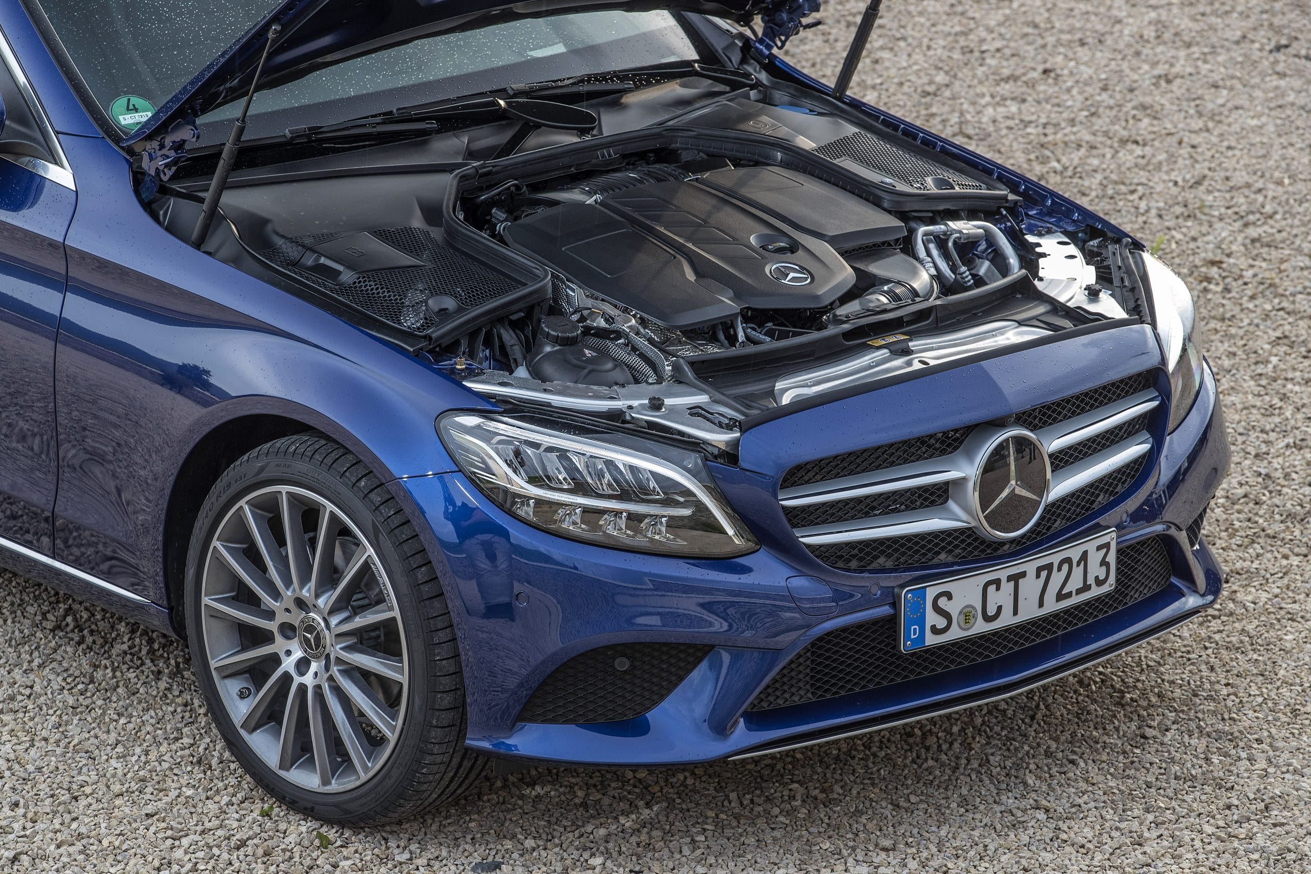 MERCEDES BENZ C-Class Estate C 220 D 4Matic