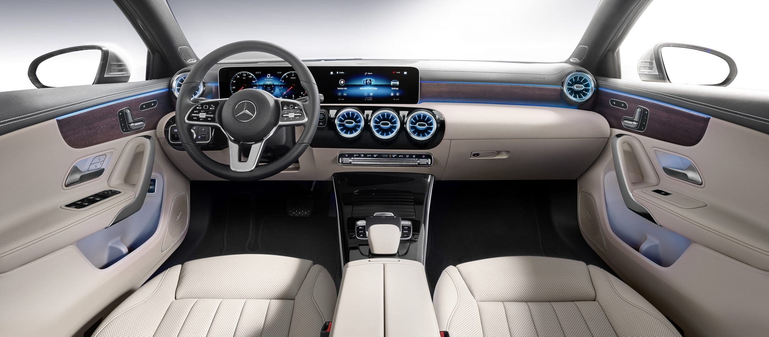 MERCEDES BENZ A-Class A200