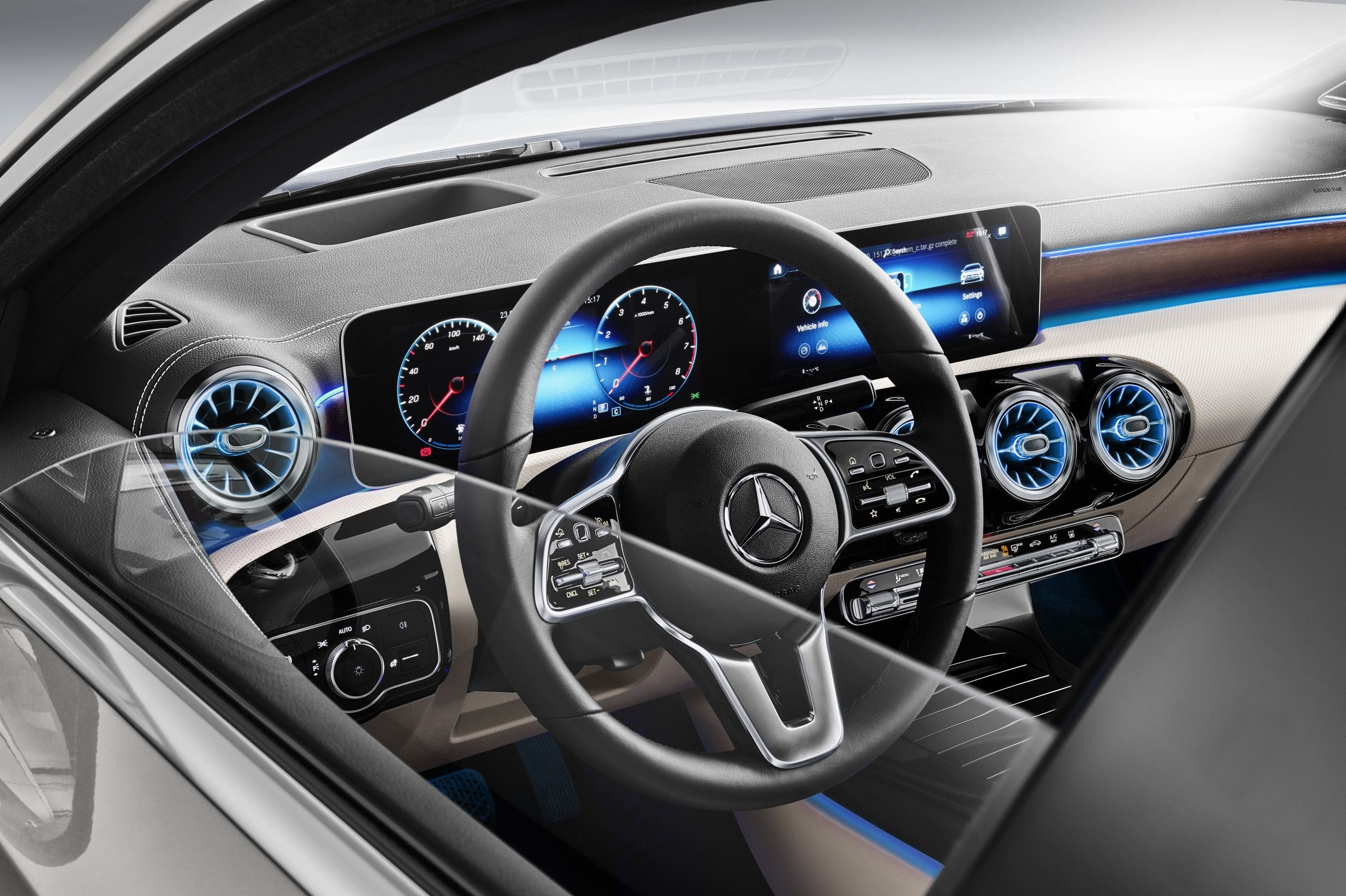MERCEDES BENZ A-Class A200