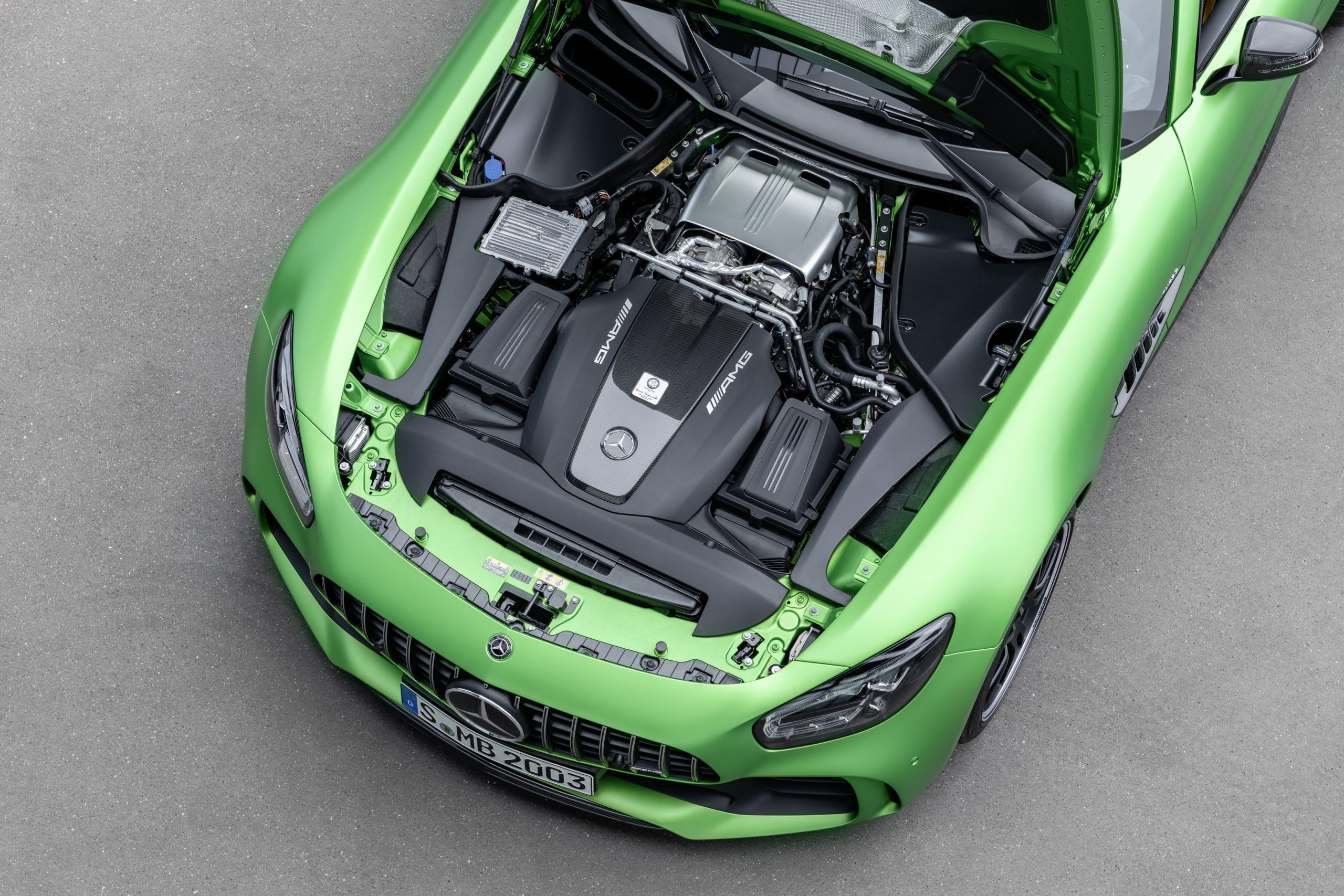 MERCEDES BENZ AMG GT C