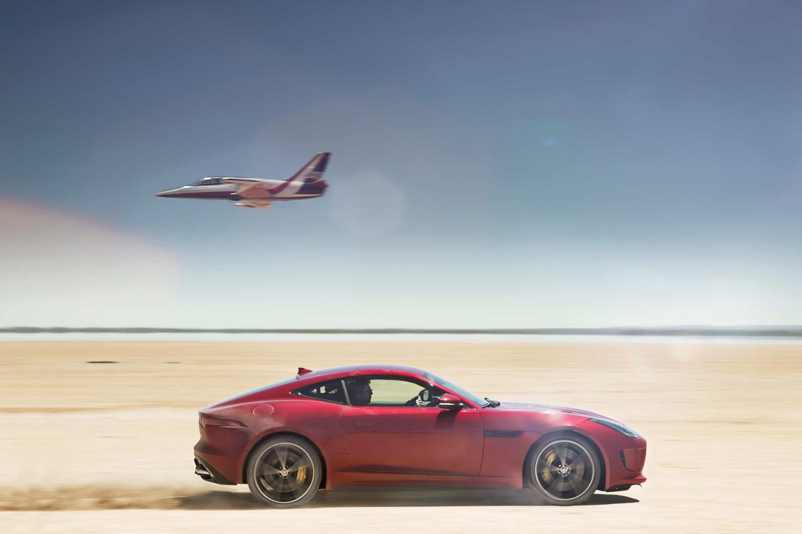 JAGUAR F-Type 3.0lt V6 S/C 340PS RWD Auto R-Dynamic