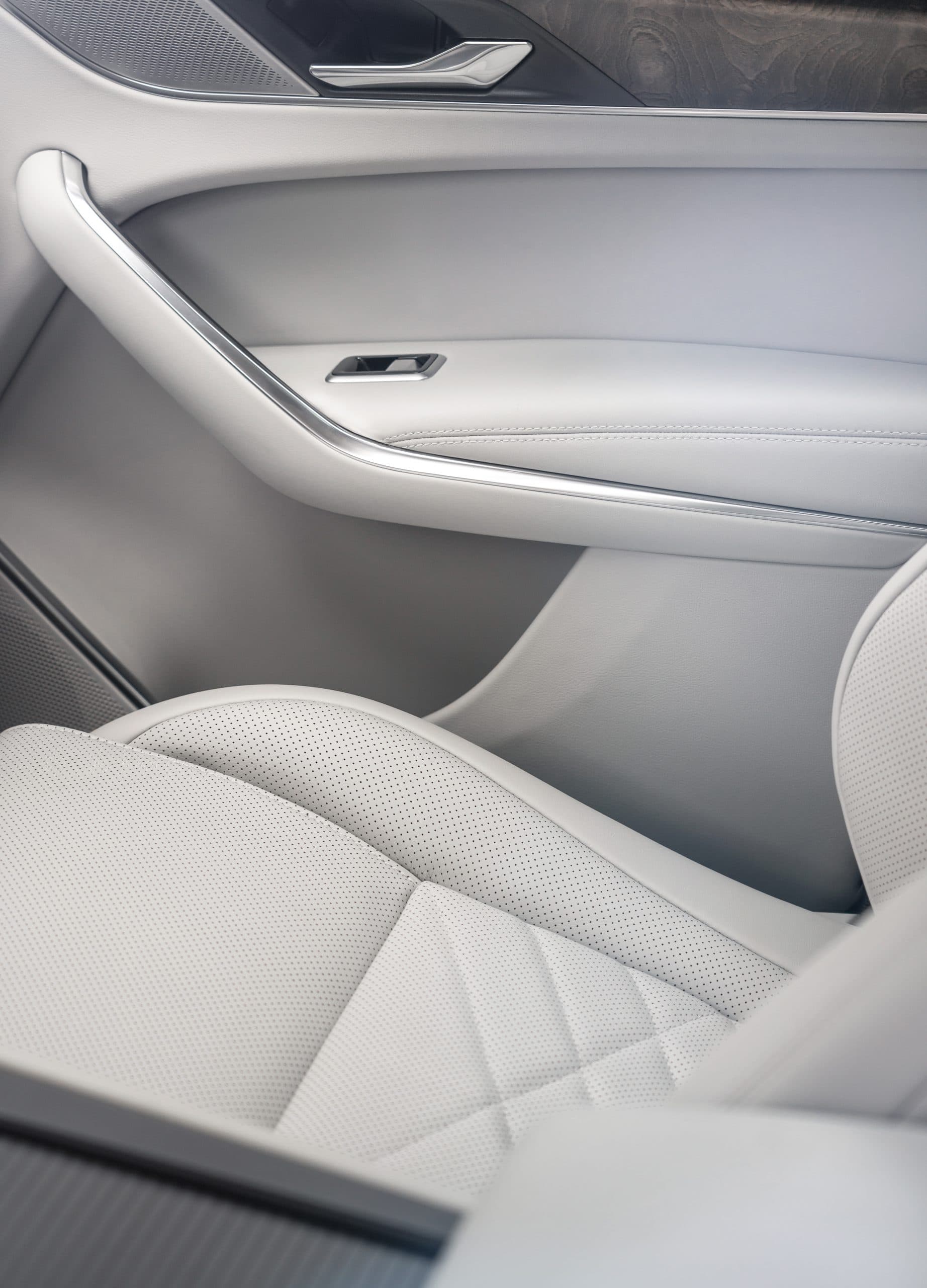 JAGUAR F-Pace 2.0L I4 T/C AWD Auto Portfolio 300PS