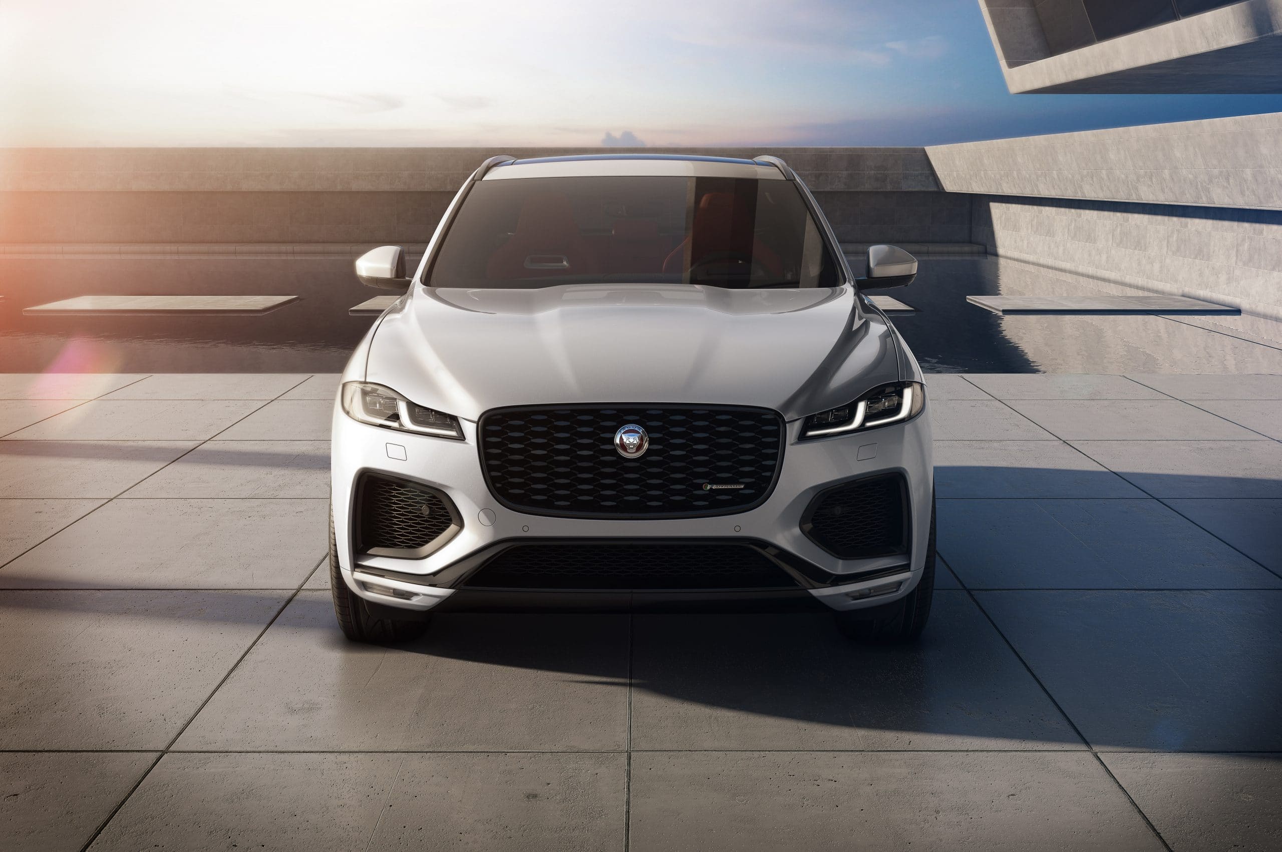 JAGUAR F-Pace 2.0L I4 T/C AWD Auto Portfolio 300PS
