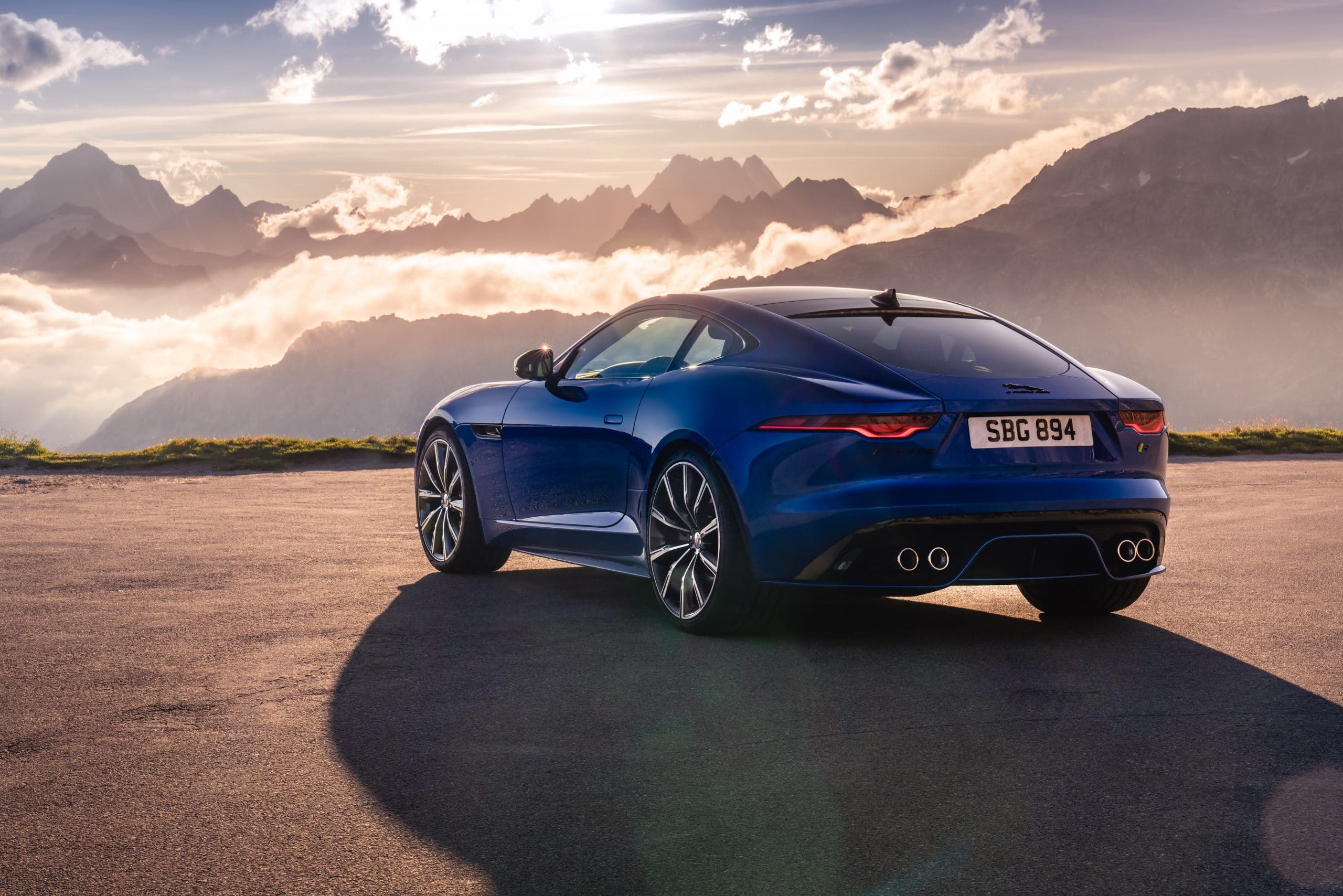 JAGUAR F-Type 3.0lt V6 S/C 340PS RWD Auto R-Dynamic