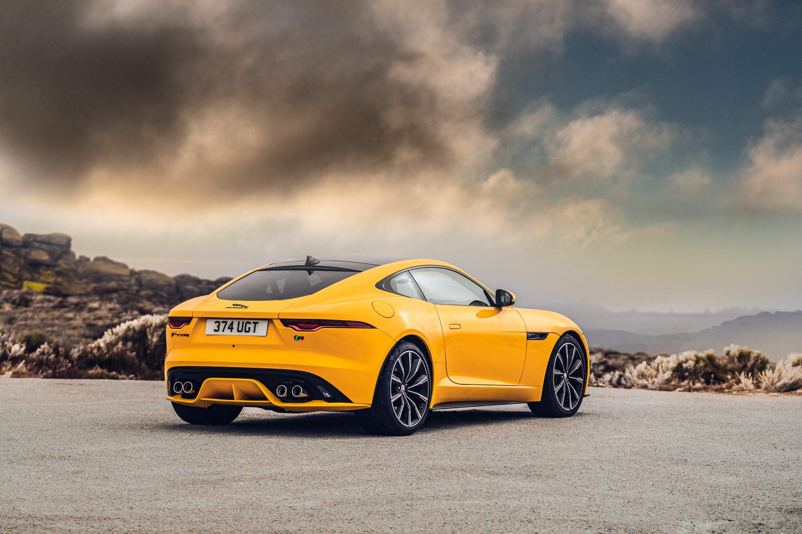 JAGUAR F-Type 3.0lt V6 S/C 340PS RWD Auto R-Dynamic