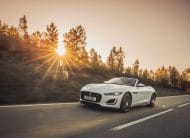 JAGUAR F-Type 5.0lt V8 S/C 575PS AWD Auto SVR Convertible