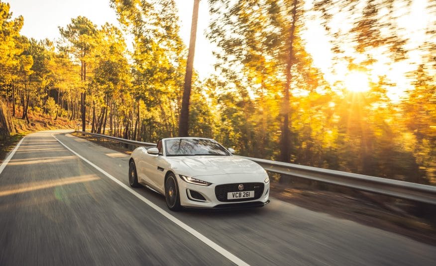 JAGUAR F-Type 2.0lP I4 300PS RWD Auto R-Dynamic Convertible