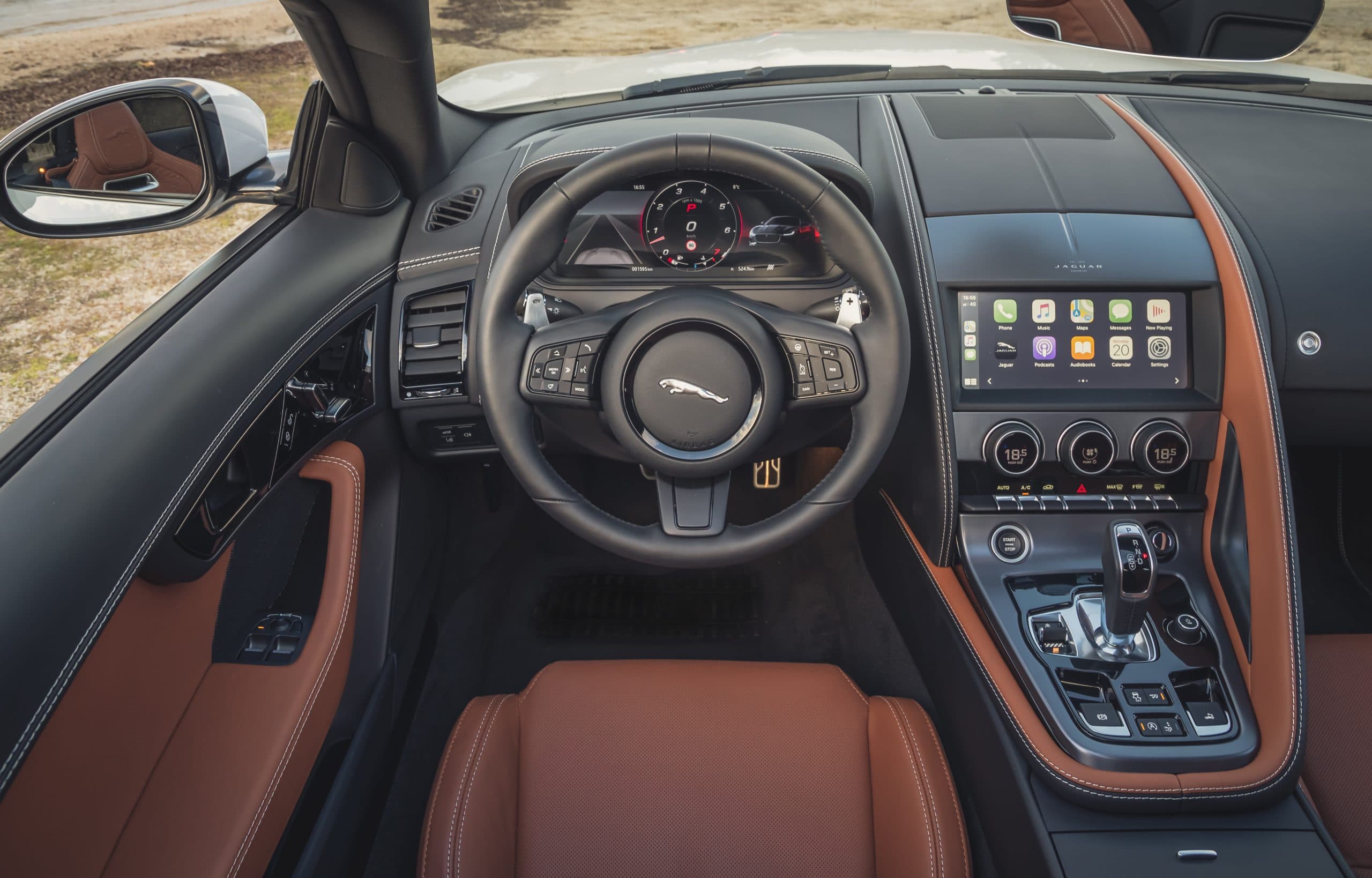 JAGUAR F-Type 2.0lP I4 300PS RWD Auto R-Dynamic Convertible