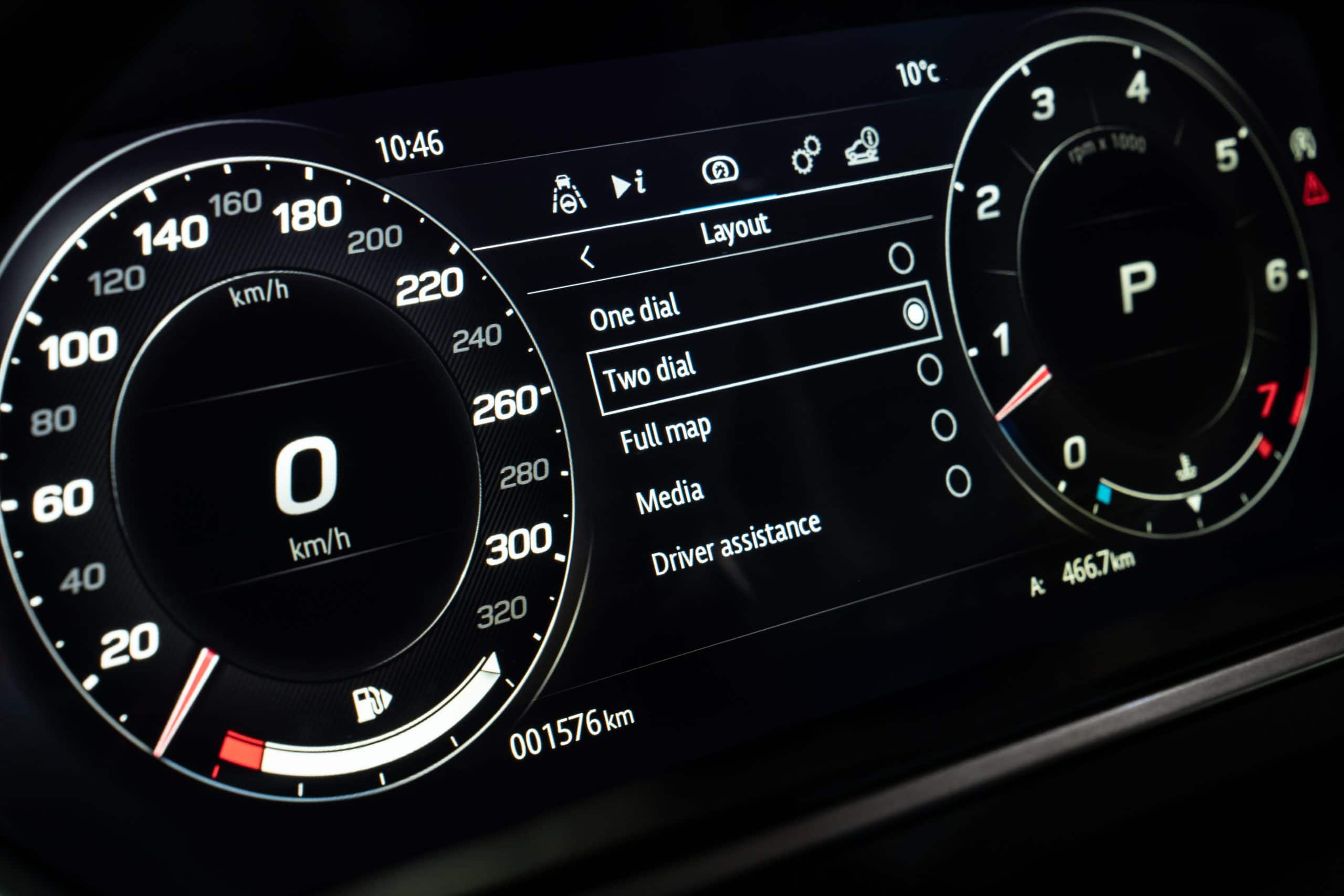 JAGUAR F-Type 2.0lP I4 300PS RWD Auto R-Dynamic Convertible