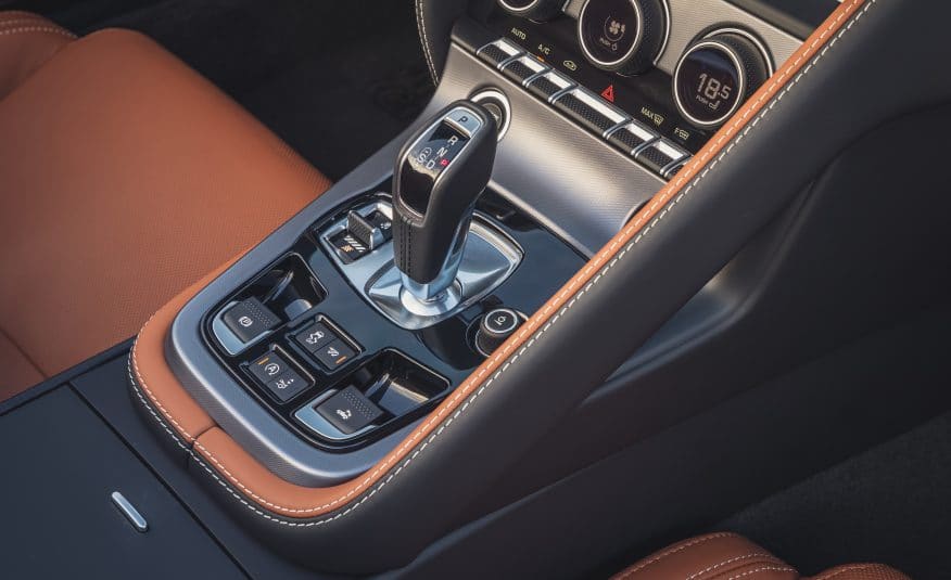 JAGUAR F-Type 2.0lP I4 300PS RWD Auto R-Dynamic Convertible