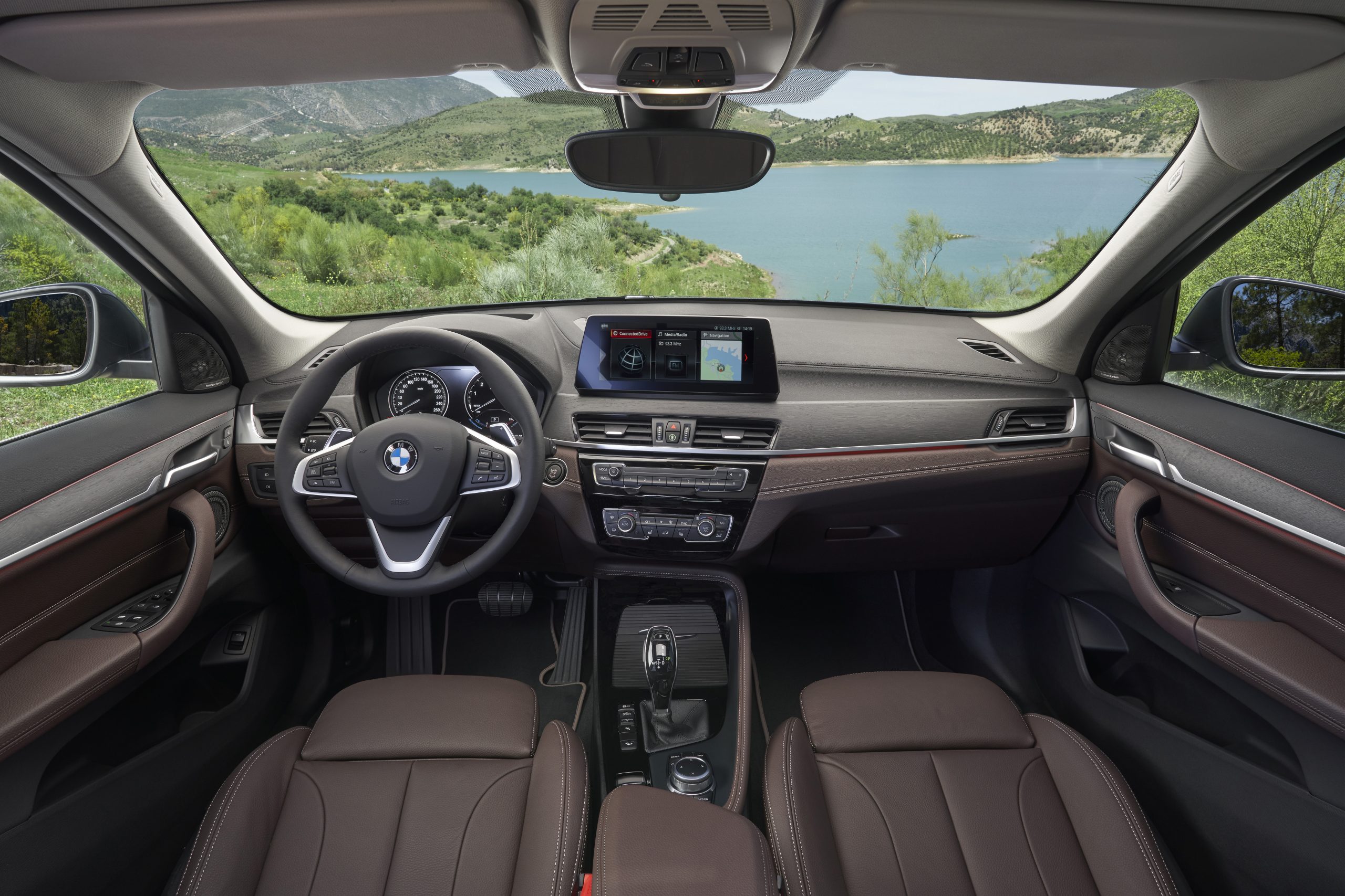BMW X1 xDrive20i