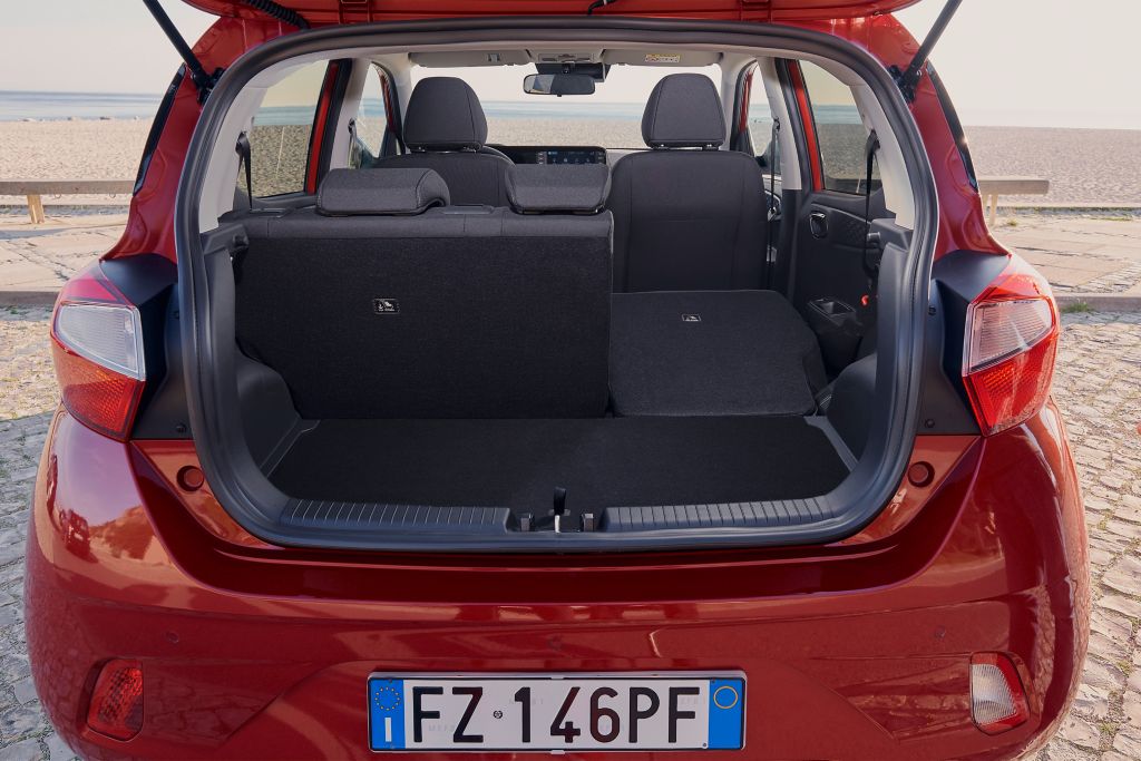 HYUNDAI i10 1.0 67 PS Fresh