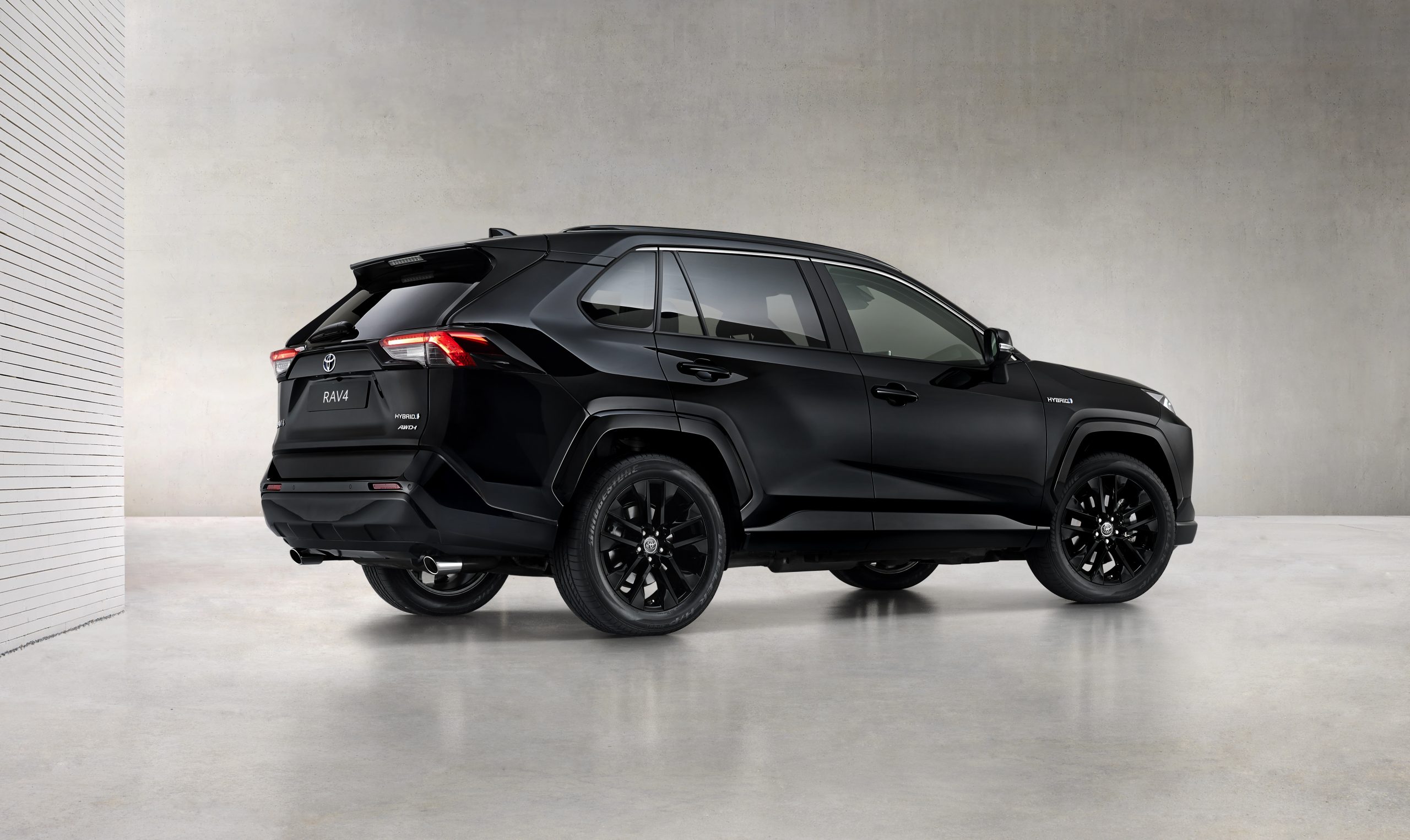 TOYOTA RAV4 2.5 HSD Active