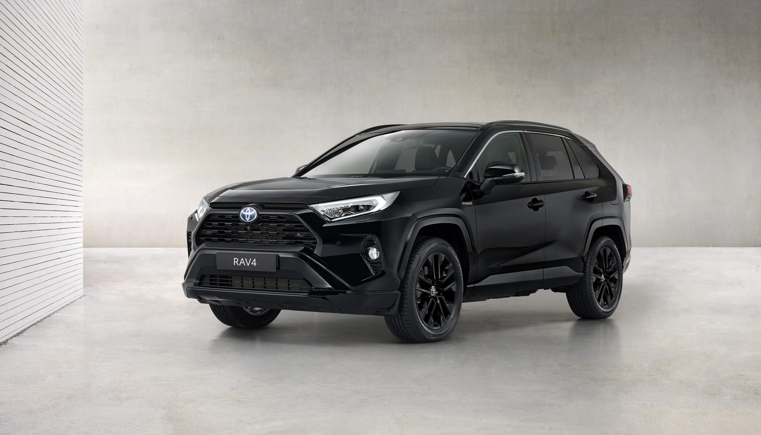 TOYOTA RAV4 2.5 HSD Active
