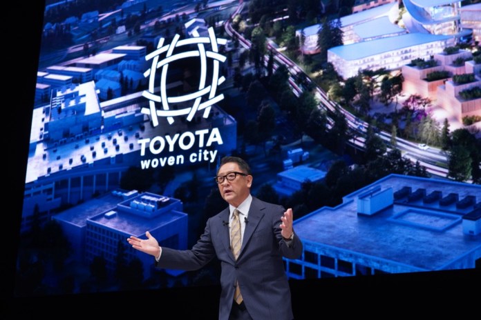Πως ο Akio Toyoda οδηγει την Toyota σε (διαρκη) κερδη